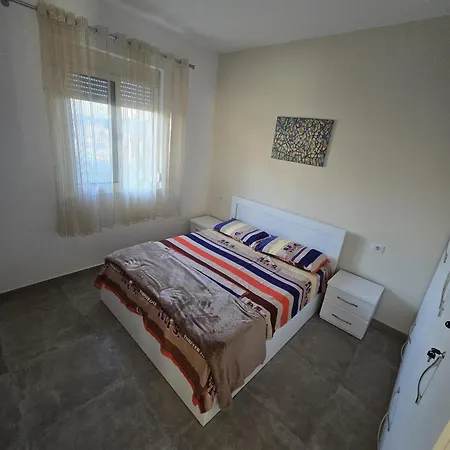 Rei Villa